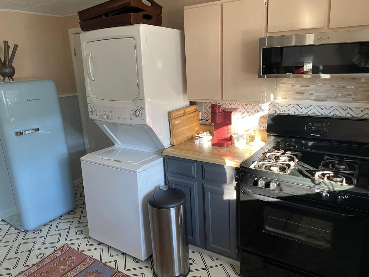 Boho-Chic Travel Pad - Unit 2 Apartamento Bloomington Exterior foto