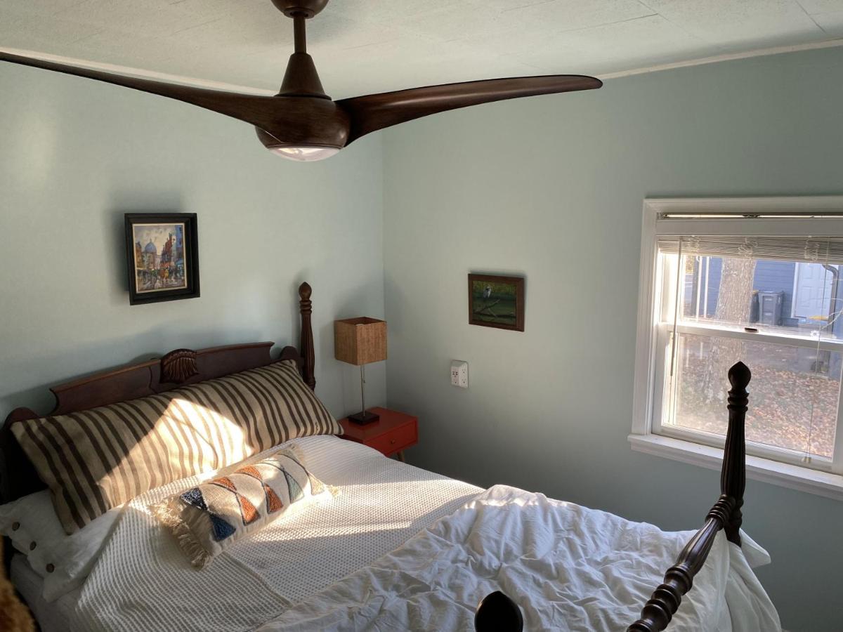 Boho-Chic Travel Pad - Unit 2 Apartamento Bloomington Exterior foto